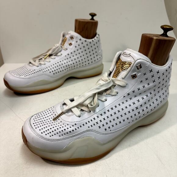 EXCELLENT Nike Kobe 10 EXT White Gum Basketball Kobe Bryant Black Mamba 15 main image 10